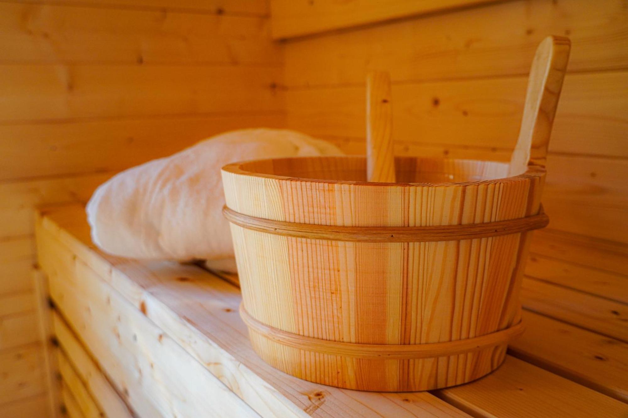 Resort Pod Orehi - Bled - Apartma & Glamping & Savna Exteriör bild